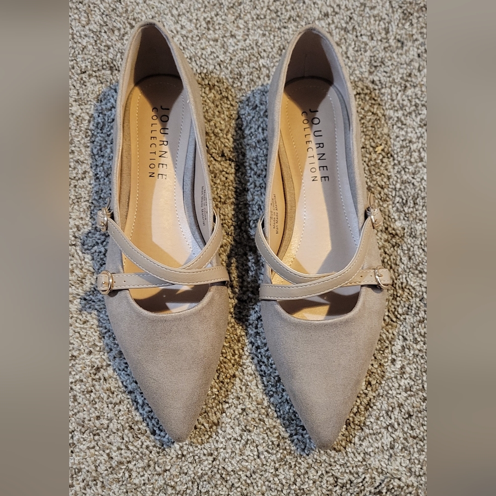 9M, Journey Collection, Patricia style, Taupe flat